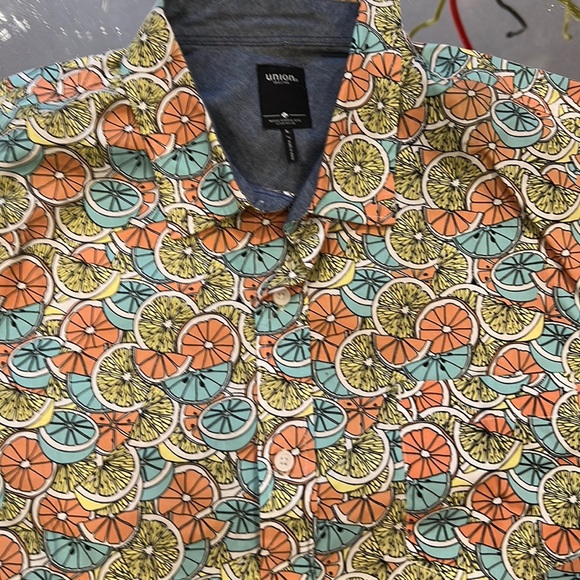 NWOT union grapefruit lemon button down large - Picture 1 of 4
